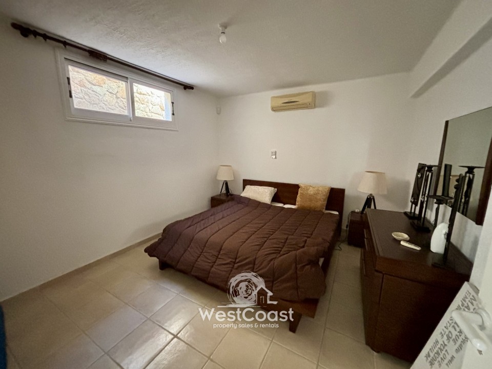 Detached Villa For Sale  in  Chloraka