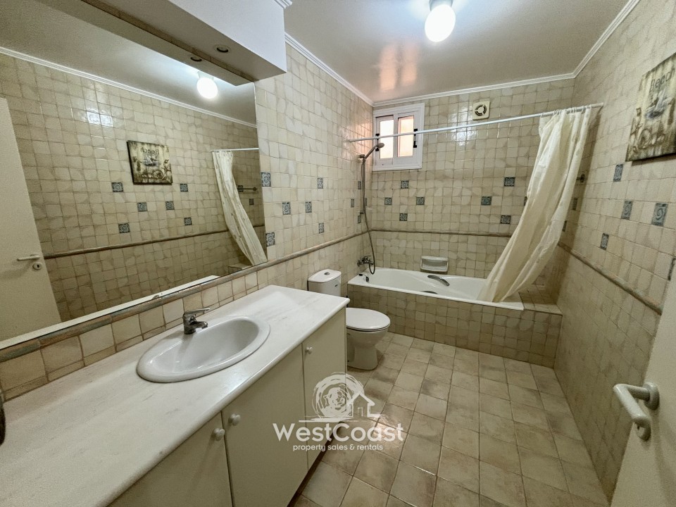 Detached Villa For Sale  in  Chloraka