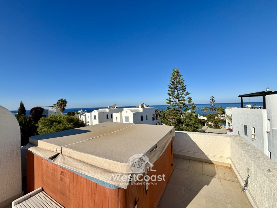 Detached Villa For Sale  in  Chloraka