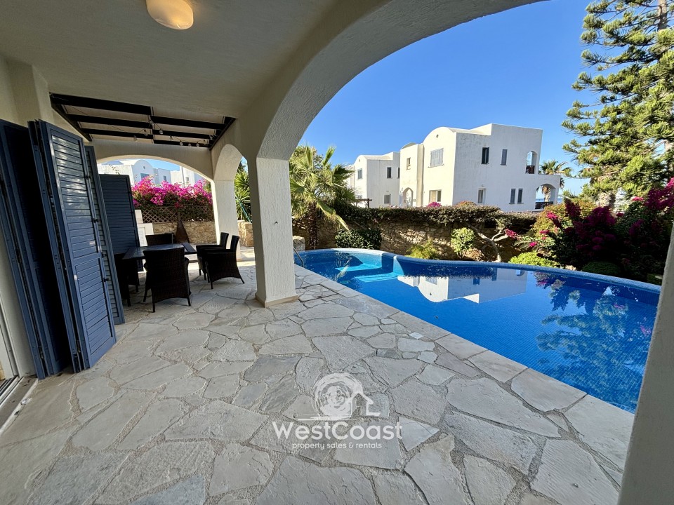 Detached Villa For Sale  in  Chloraka