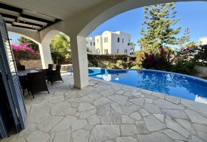 Detached Villa For Sale  in  Chloraka