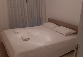 Apartment For Sale  in  Tombs of the Kings