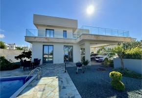Detached Villa For Sale  in  Sea Caves - St.George