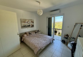 Town House For Sale  in  Peyia