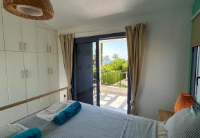 Detached Villa For Sale  in  Coral Bay