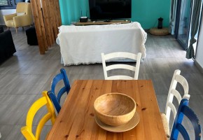 Detached Villa For Sale  in  Coral Bay