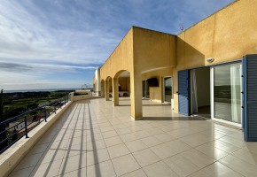Penthouse For Sale in Yeroskipou, Paphos - SL19922