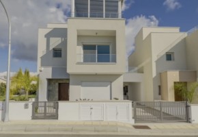 Detached Villa For Sale in Konia, Paphos - SL23659
