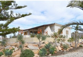 Bungalow For Sale  in  Sea Caves - St.George