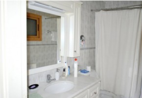 Bungalow For Sale  in  Sea Caves - St.George