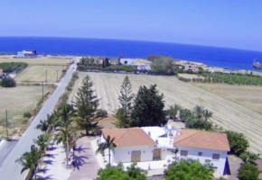 Bungalow For Sale  in  Sea Caves - St.George