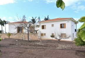 Bungalow For Sale  in  Sea Caves - St.George