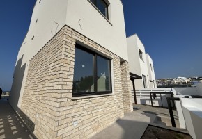 Detached Villa For Sale  in  Tombs of the Kings