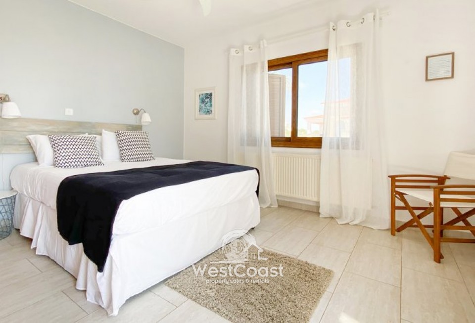 Detached Villa For Sale  in  Sea Caves - St.George