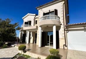Detached Villa For Sale  in  Aphrodite Hills