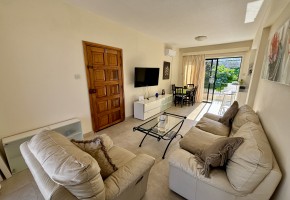 Apartment For Sale  in  Chloraka