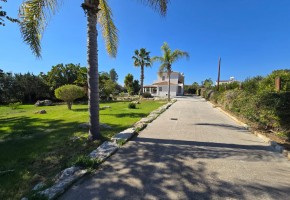 Detached Villa For Sale  in  Sea Caves - St.George
