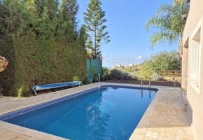 Detached Villa For Sale  in  Acheleia
