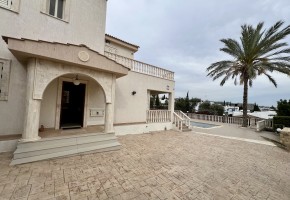 Detached Villa For Sale  in  Sea Caves - St.George