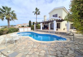 Detached Villa For Sale  in  Sea Caves - St.George
