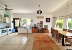 Detached Villa For Sale  in  Sea Caves - St.George