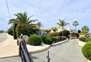 Detached Villa For Sale  in  Sea Caves - St.George