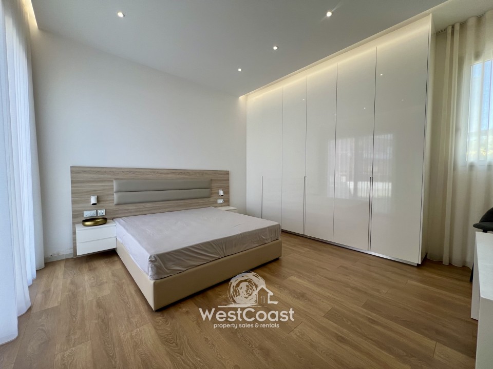 Detached Villa For Sale  in  Yeroskipou