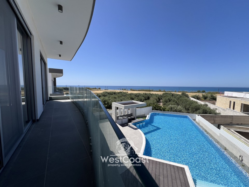 Detached Villa For Sale  in  Yeroskipou