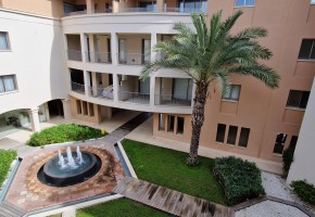 Apartment For Sale  in  Tombs of the Kings