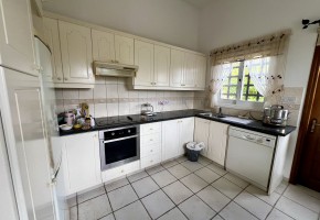 Detached Villa For Sale  in  Kamares - Tala