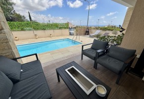 Detached Villa For Sale  in  Peyia