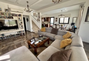 Detached Villa For Sale  in  Peyia