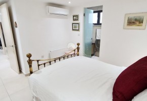 Detached Villa For Sale  in  Pano Arodes