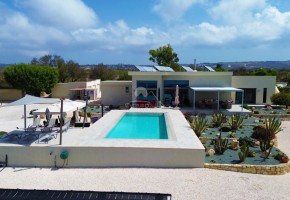 Detached Villa For Sale  in  Pano Arodes