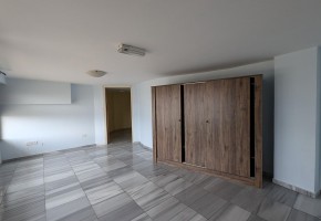 Building For Sale  in  Tombs of the Kings