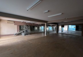 Building For Sale  in  Tombs of the Kings