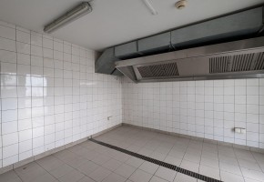 Building For Sale  in  Tombs of the Kings