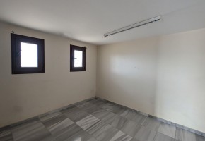 Building For Sale  in  Tombs of the Kings