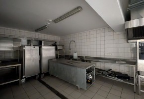 Building For Sale  in  Tombs of the Kings