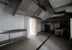 Building For Sale  in  Tombs of the Kings