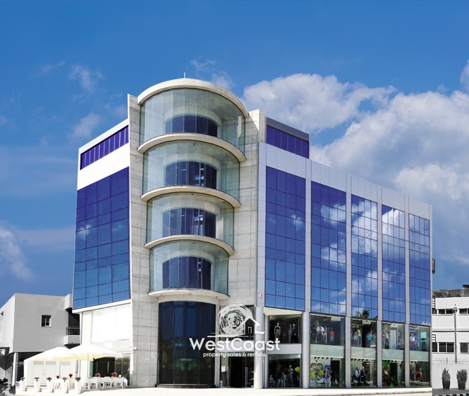 Building For Rent  in  Pano Paphos - Up Town