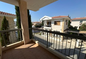 Detached Villa For Sale  in  Universal