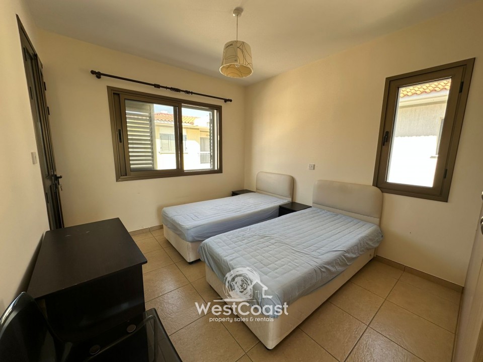 Detached Villa For Sale  in  Universal