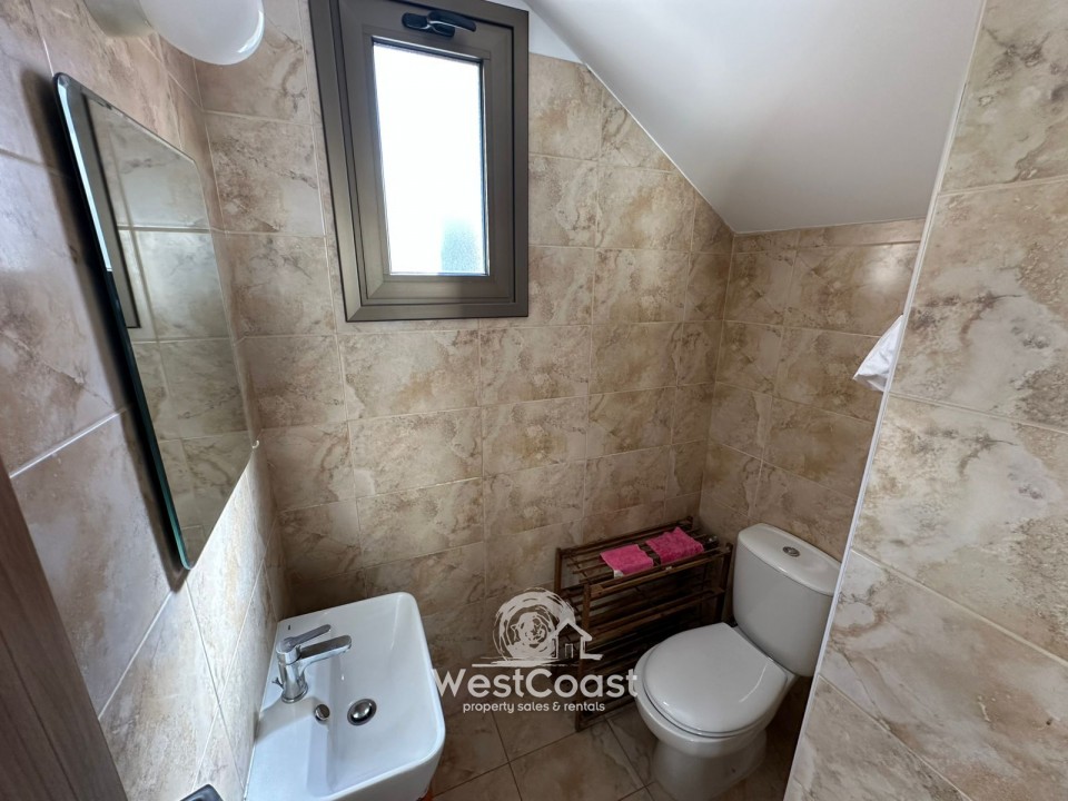 Detached Villa For Sale  in  Universal