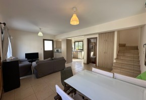 Detached Villa For Sale  in  Universal