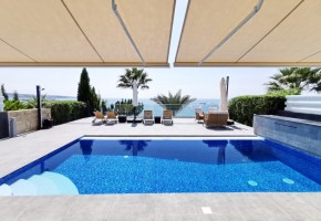 Detached Villa For Sale  in  Coral Bay