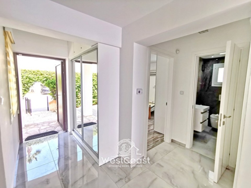 Detached Villa For Sale  in  Coral Bay