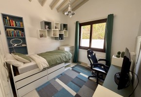 Bungalow For Sale  in  Peyia