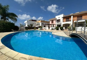 Town House For Rent in Tombs of the Kings, Paphos - SL23988