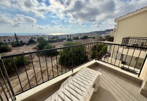 Town House For Sale  in  Peyia